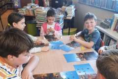 Zajecia-w-Miejskiej-Bibliotece-z-klasa-3b-2026-4
